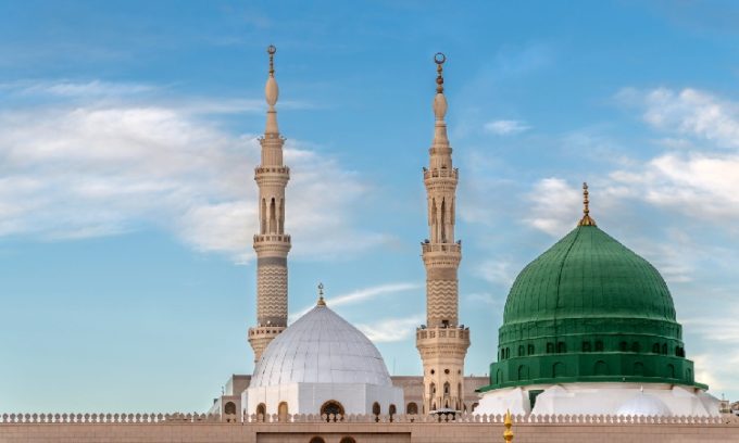 History of the Construction of the Nabawi Mosque: A Symbol of Struggle and Brotherhood of Muslims