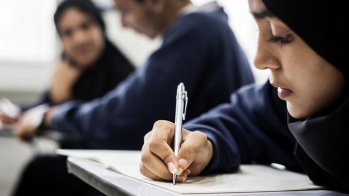 The Hadith on Seeking Knowledge: A Lifelong Journey