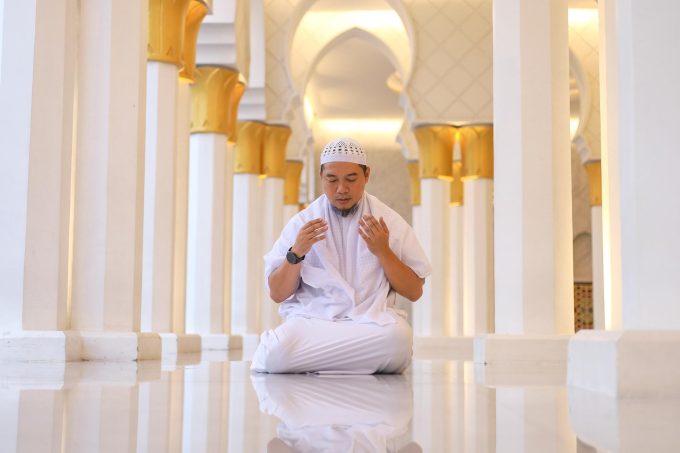 Menjaga Iman di Tengah Rutinitas Kehidupan