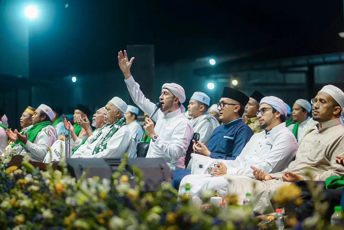 Shalawat sebagai Dzikir yang Menyatukan Umat Islam di Seluruh Dunia