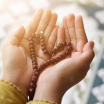 Kenapa Bershalawat Bisa Menenangkan Hati? Penjelasan Spiritual & Psikologis